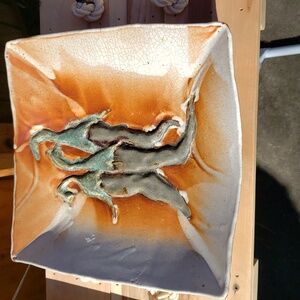 Platter/bowl 12 x12 artist signed